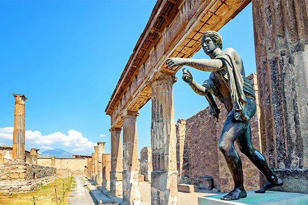 TOUR COSTIERA AMALFITANA - da Capri a Ravello () Bellezze naturali tra arte e cultura campana