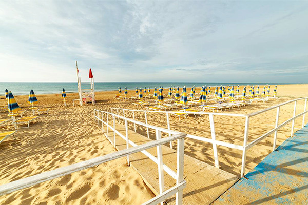 ZAHIRA RESORT AND VILLAGE 4* - Campobello di Mazara (TP) Stile arabeggiante, tra dune di sabbia rossa