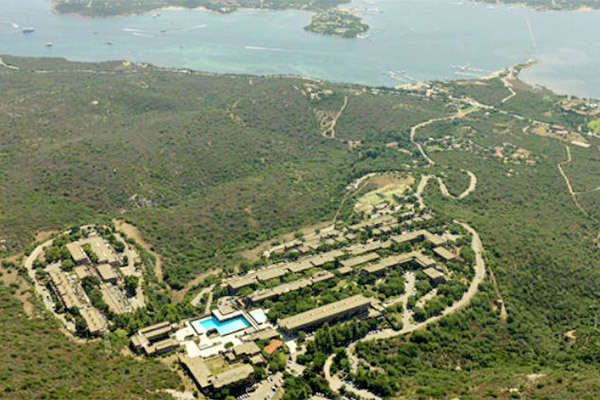 RESIDENCE CUGNANA VERDE 3* - Cugnana - Olbia (OT) Immersi nella natura, fino a 6 posti letto