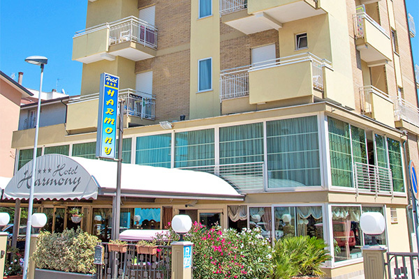 HOTEL HARMONY 3* - Rimini (RN) Vacanze in famiglia in riviera romagnola