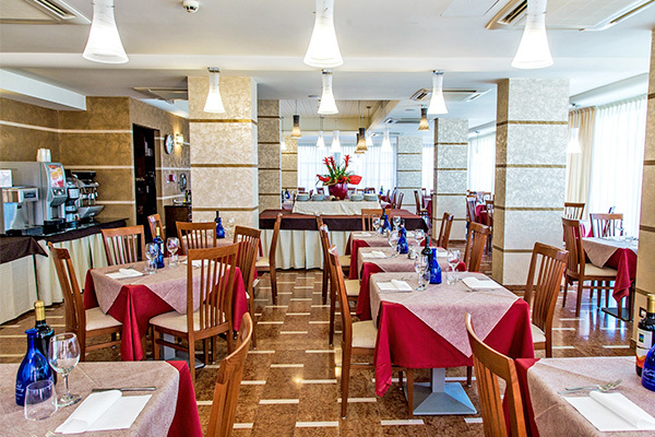 HOTEL HARMONY 3* - Rimini (RN) Vacanze in famiglia in riviera romagnola