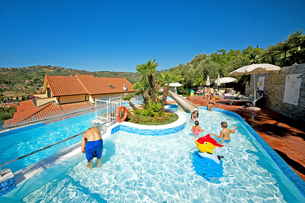 HOTEL VILLA GIADA RESORT - Imperia (IM) In un parco di 18.000 mq