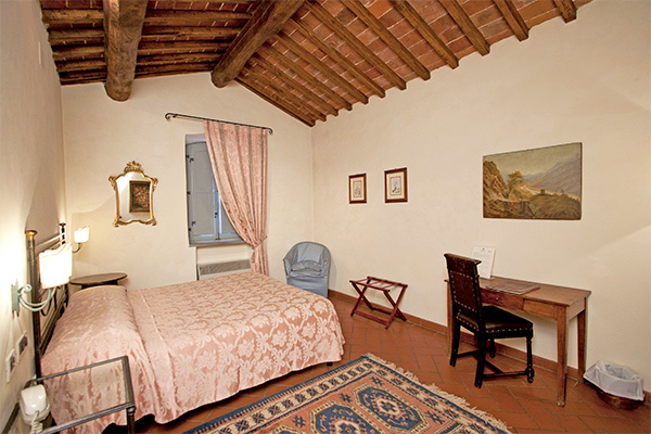 RELAIS TORRE SANTA FLORA 4* - Subbiano (AR) Hotel 4* in posizione strategica