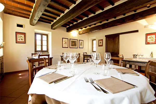 RELAIS TORRE SANTA FLORA 4* - Subbiano (AR) Hotel 4* in posizione strategica