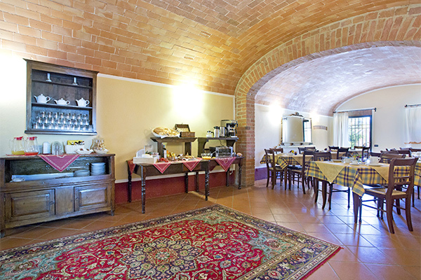 MONTEPULCIANO COUNTRY RESORT - Montepulciano (SI) In posizione collinare, circondato da vigneti e uliveti