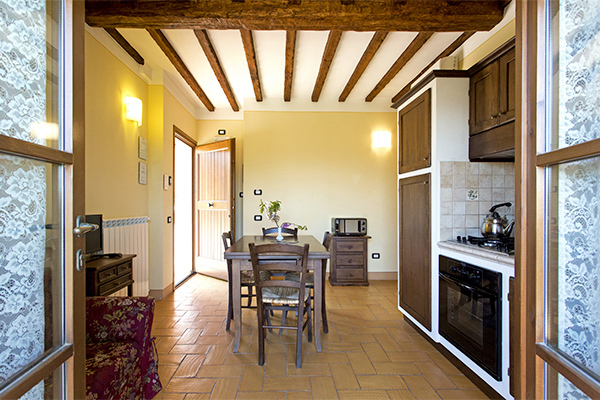 MONTEPULCIANO COUNTRY RESORT - Montepulciano (SI) In posizione collinare, circondato da vigneti e uliveti