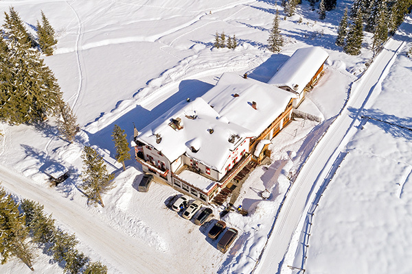 ALPIN NATUR HOTEL BRUCKELE 3*S - Braies (BZ) Hotel di lunga tradizione