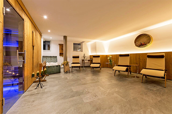 ALPIN NATUR HOTEL BRUCKELE 3*S - Braies (BZ) Hotel di lunga tradizione
