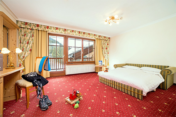 HOTEL GREIF - TH CORVARA 4* - Corvara in Badia (BZ) A 200 metri dalle piste, a 1850 metri di altitudine