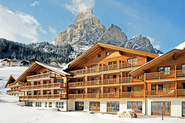 HOTEL GREIF - TH CORVARA 4* - Corvara in Badia (BZ) A 200 metri dalle piste, a 1850 metri di altitudine