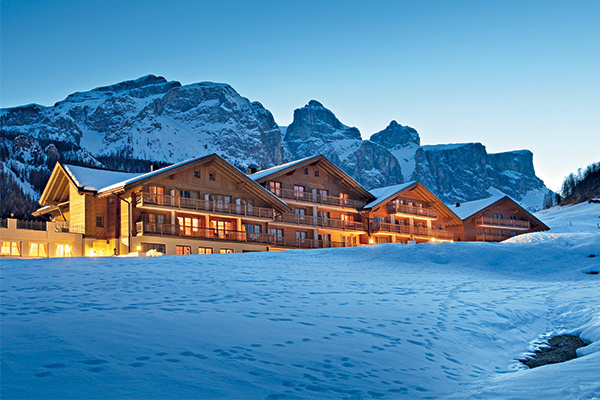 HOTEL GREIF - TH CORVARA 4* - Corvara in Badia (BZ) A 200 metri dalle piste, a 1850 metri di altitudine