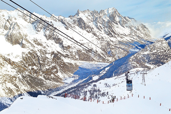 TH COURMAYEUR 4* - Courmayeur (AO) Ai piedi del monte Bianco