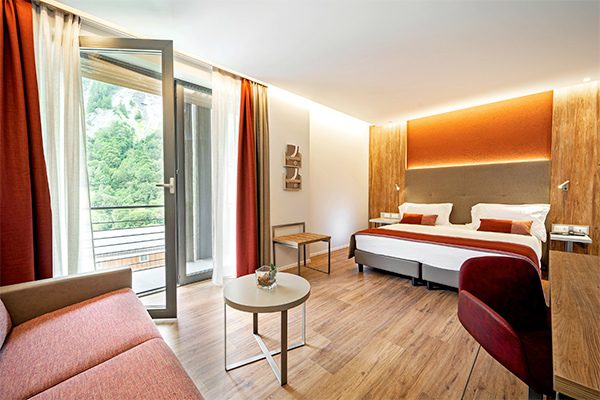 TH COURMAYEUR 4* - Courmayeur (AO) Ai piedi del monte Bianco