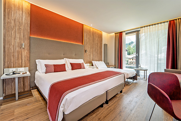TH COURMAYEUR 4* - Courmayeur (AO) Ai piedi del monte Bianco