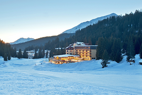 TH MADONNA DI CAMPIGLIO 4* - Madonna di Campiglio (TN) Vicino alle piste, con Miniclub