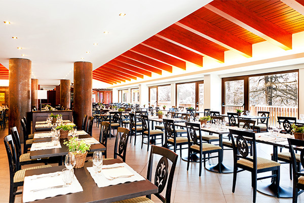 BLUSERENA HOTEL SANSICARIO MAJESTIC 4* - Cesana Torinese (TO) Nel comprensorio sciistico della Via Lattea