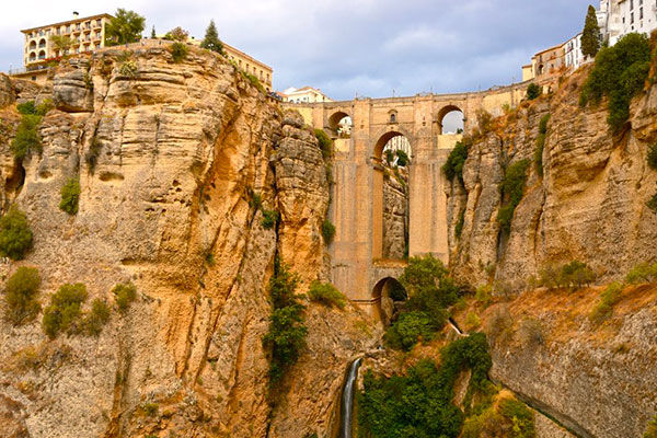 Un tour nell’incantevole Andalusia, tra arte, storia e tradizioni senza tempo