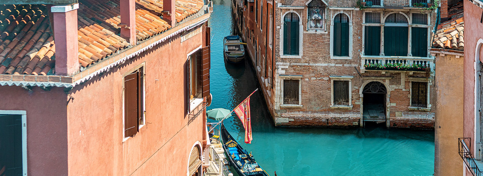 Hotel storico veneziano nel cuore pulsante della città