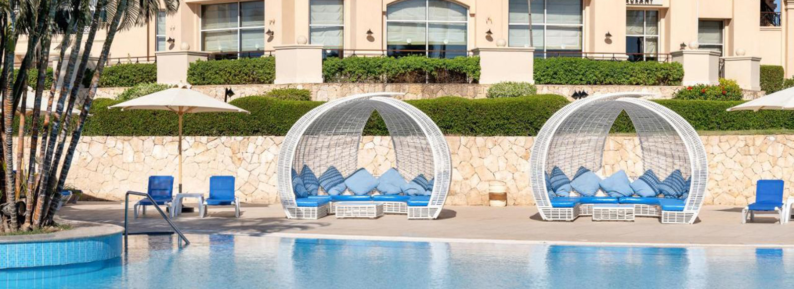 Lussuoso hotel con 3 piscine esterne