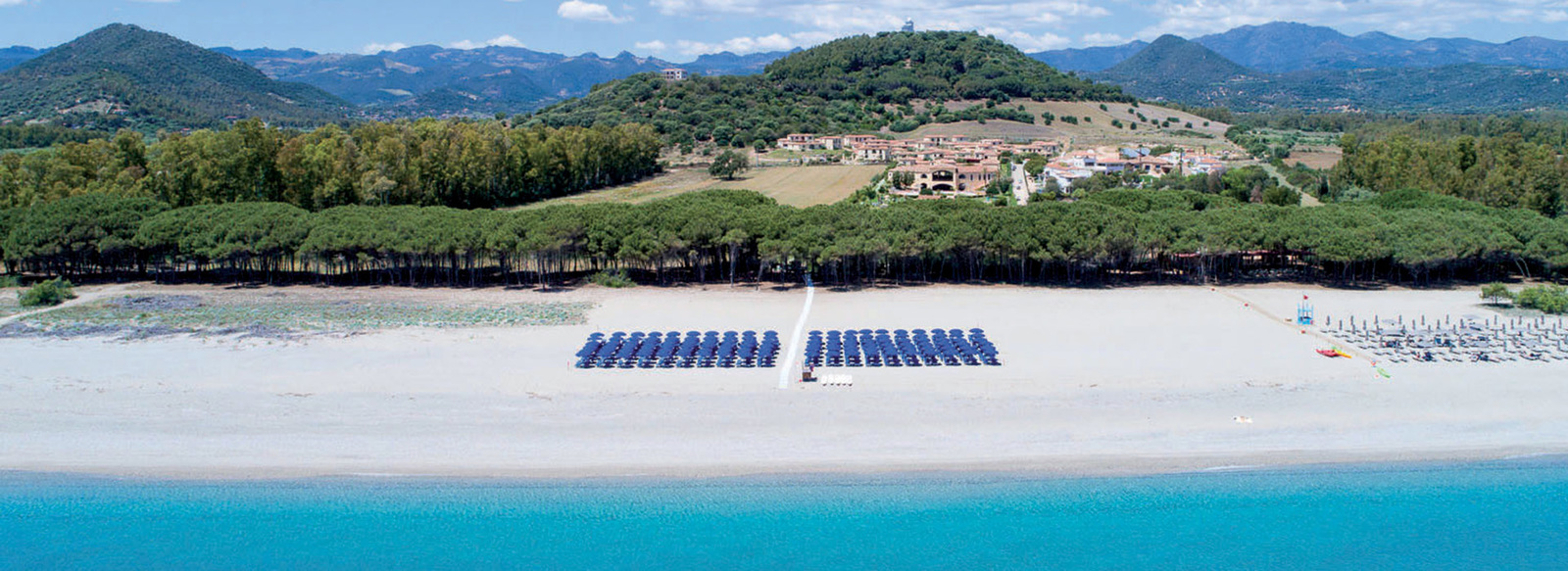 A 300 metri dalla spiaggia