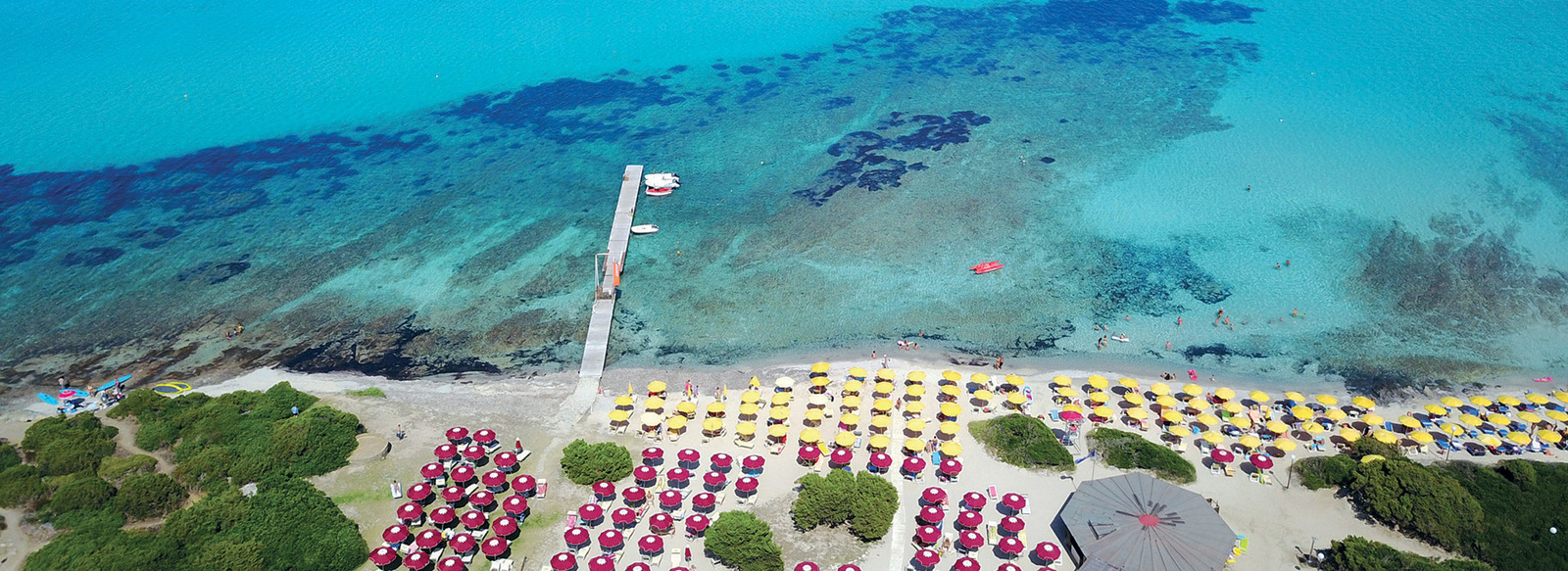 A 650 metri dalla spiaggia