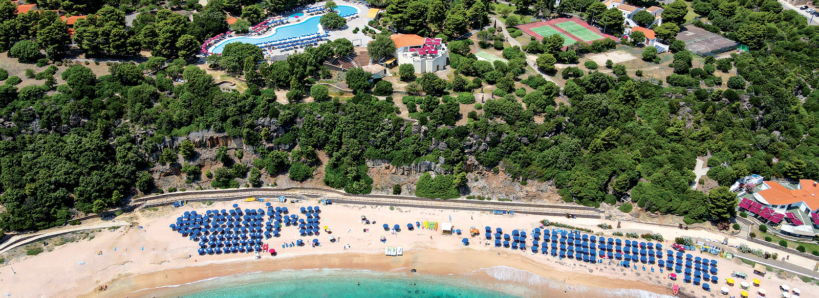 A 200 metri dalla spiaggia