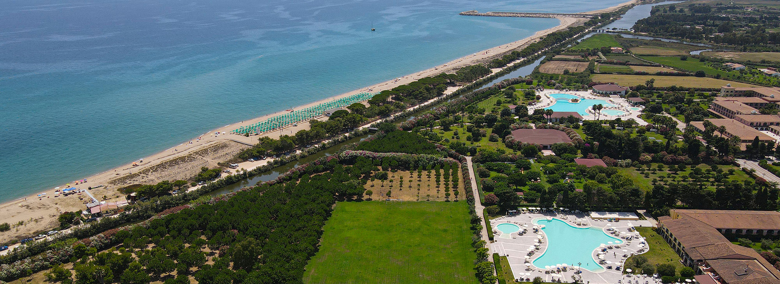 A 250 metri dalla spiaggia