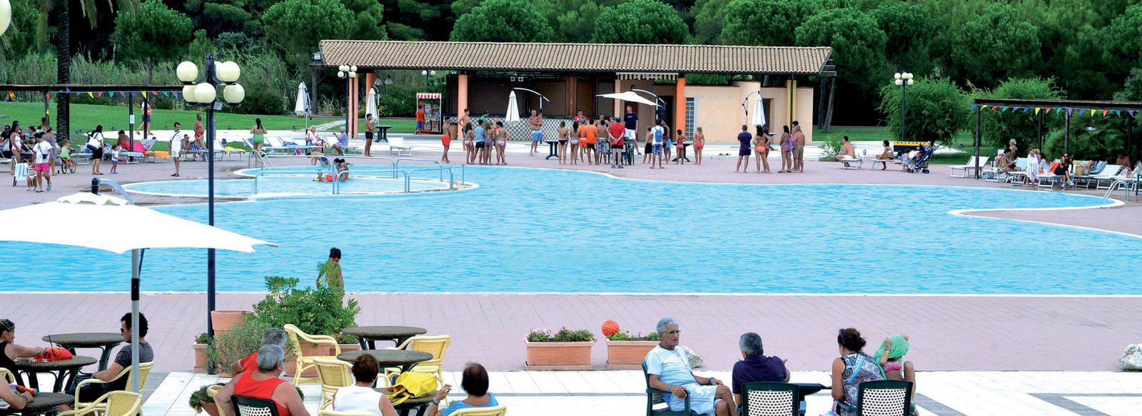 A 700 metri dalla spiaggia