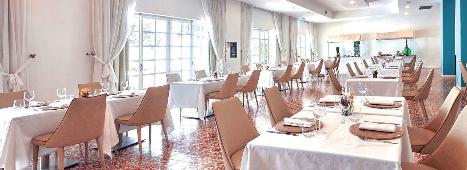 MEZZA PENSIONE - PERNOTTAMENTO E PRIMA COLAZIONE - PENSIONE COMPLETA - CAMERE COMFORT - CAMERE SUPERIOR