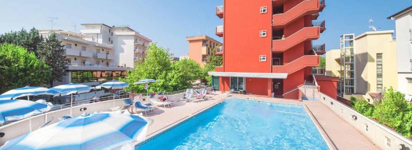 Servizio spiaggia incluso