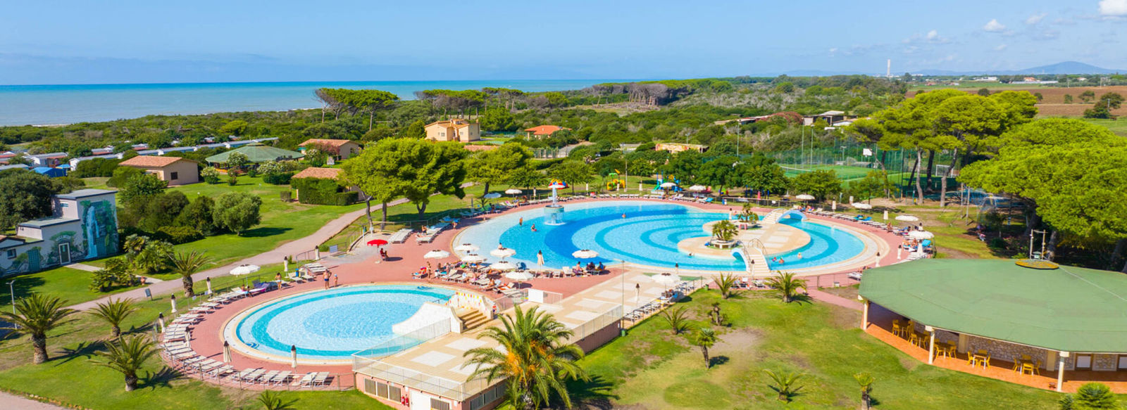 Parco piscine con giochi d'acqua