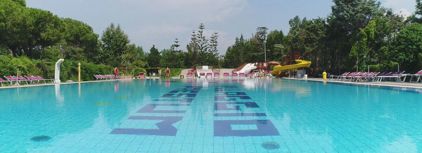 Parco acquatico di 2.100 mq