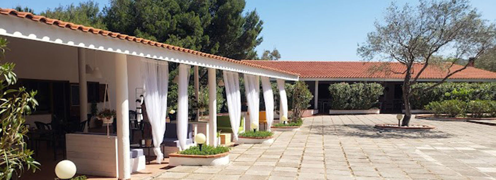 Immerso in un bosco di 9 ettari