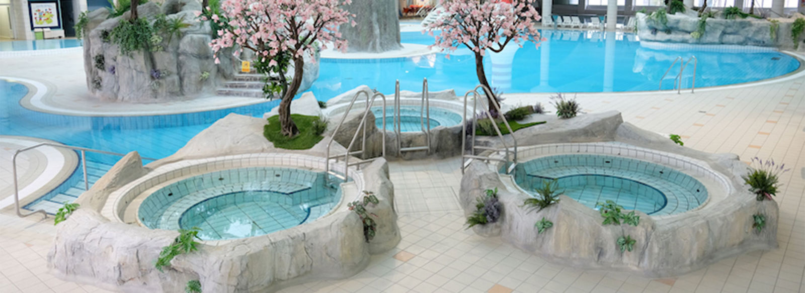 Piscine termali di 10.000 mq e attrazioni acquatiche