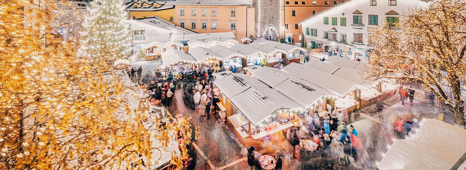 Immerso in un paesaggio alpino autentico