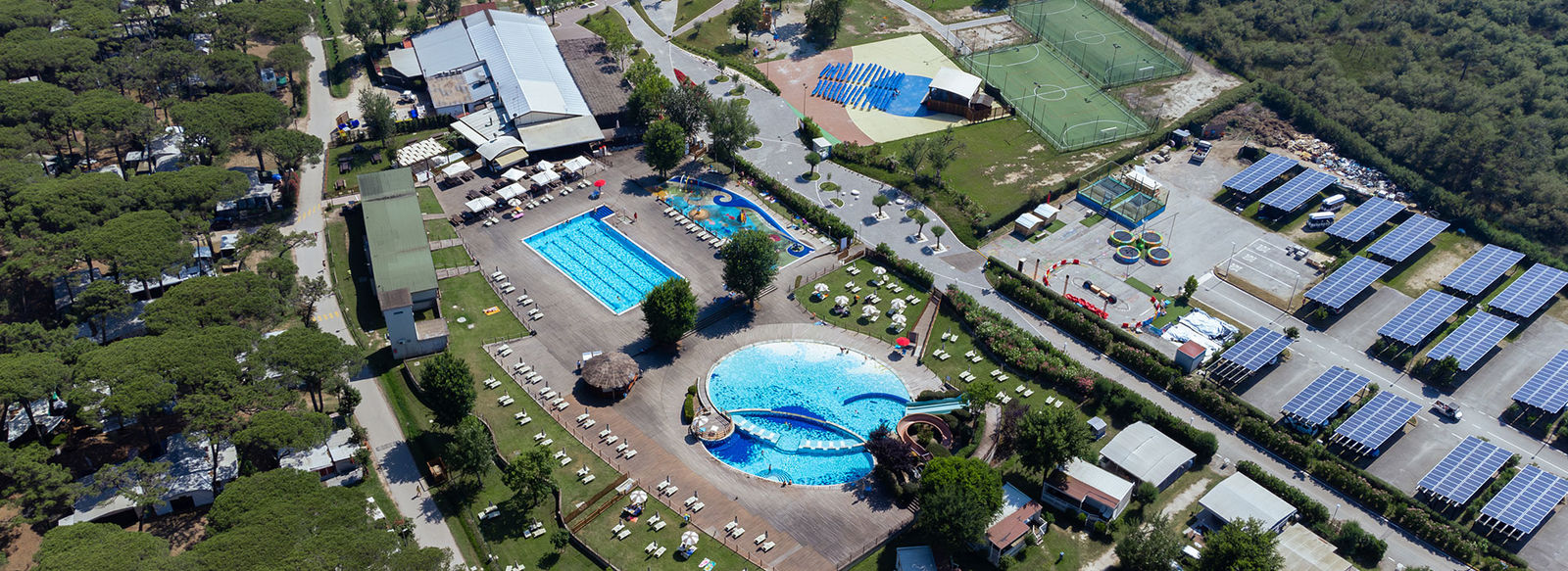 Immerso nel verde sulla Riviera Romagnola