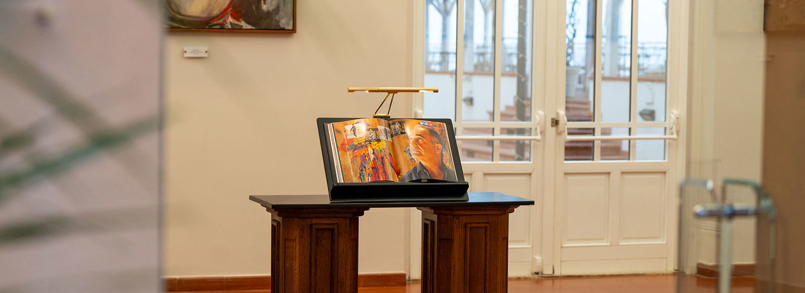 Tra le rocce millenarie della Costa Viola