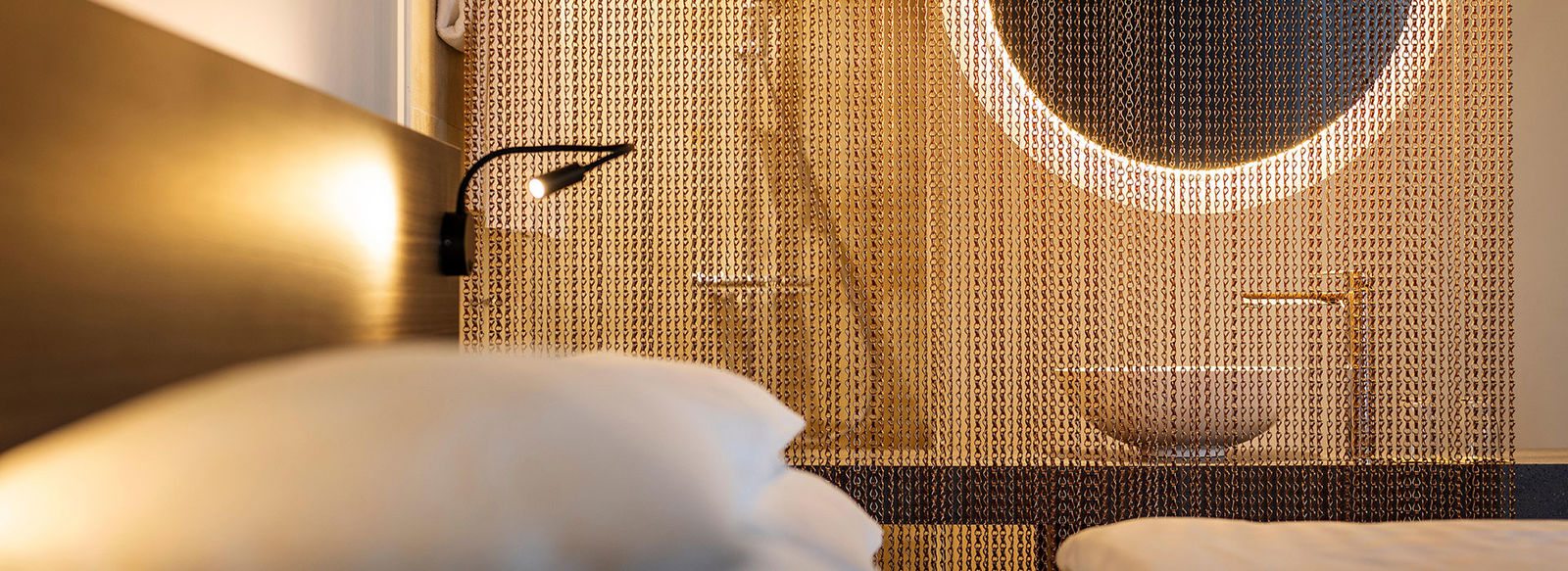 Moderno 4* sul Danubio