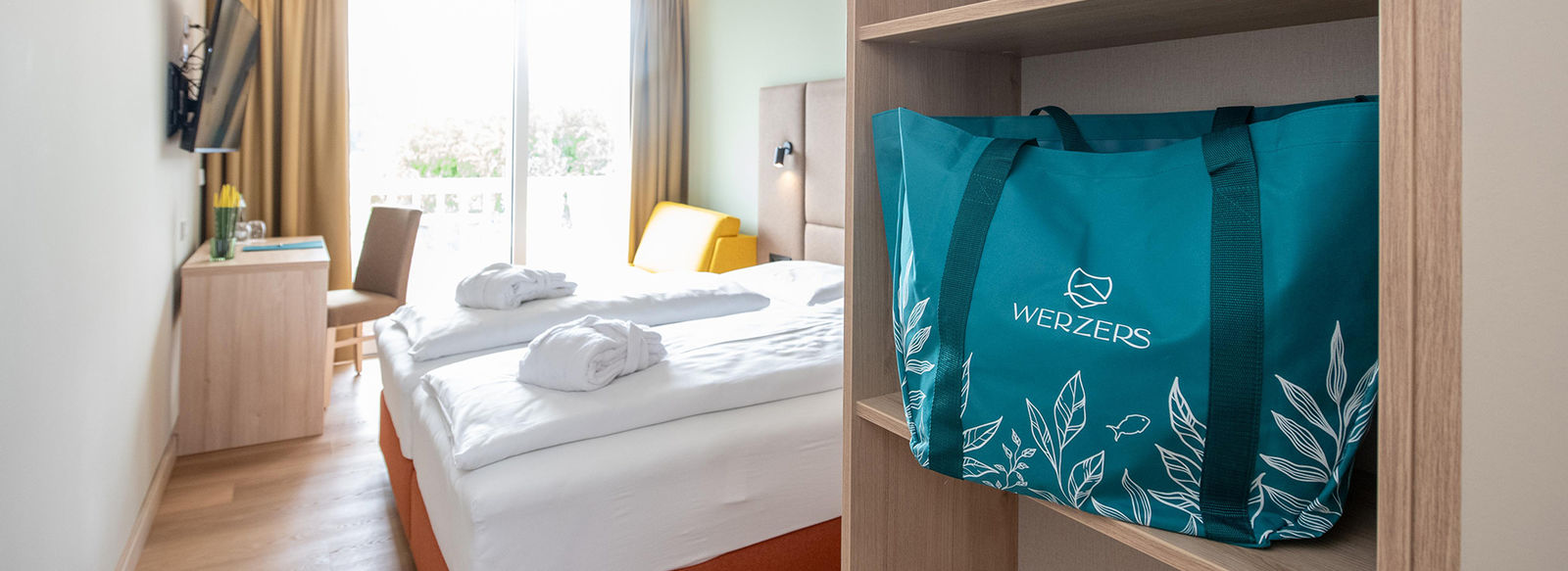 Benessere e confort fronte lago