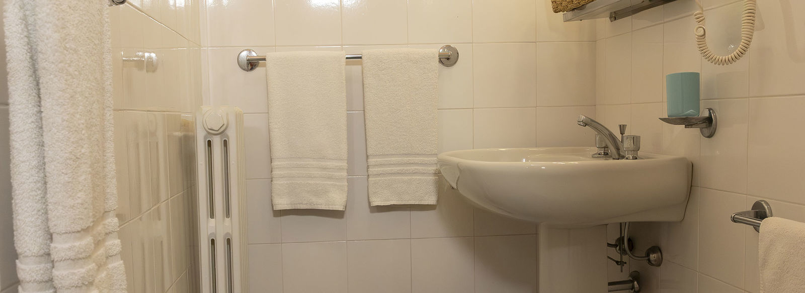 A 100 metri dalla spiaggia