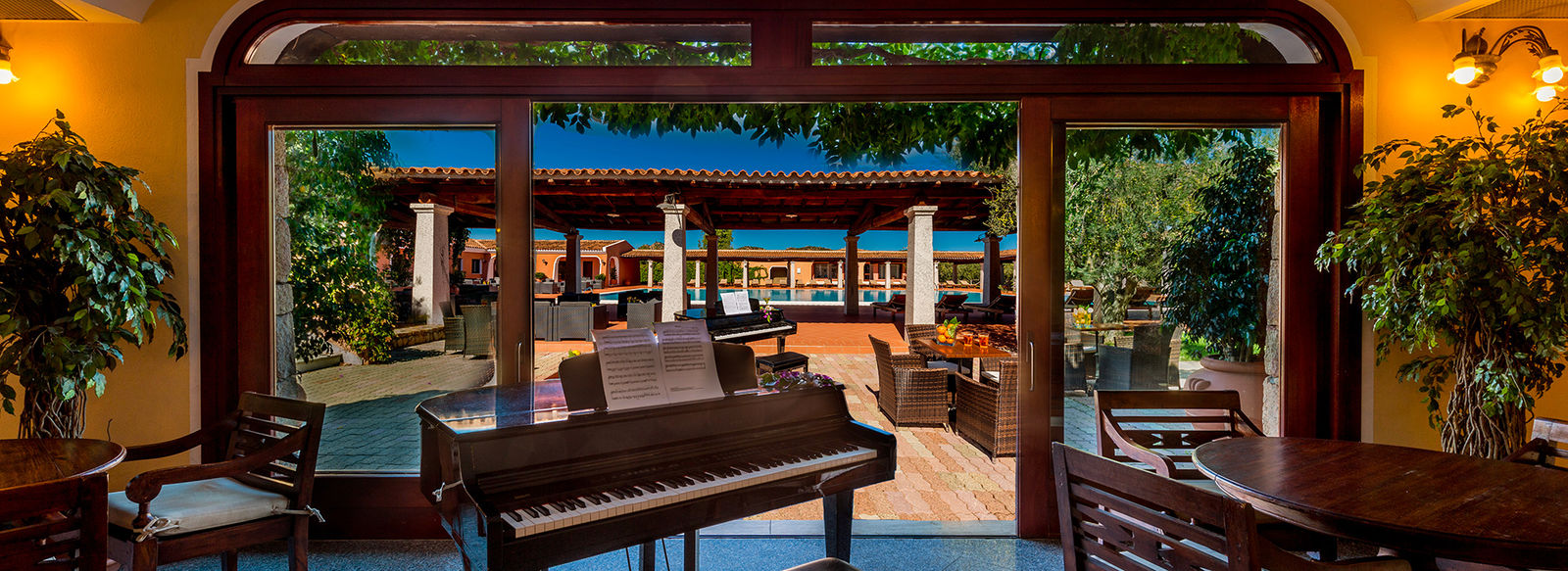 Immerso nel verde, sul Golfo di Orosei