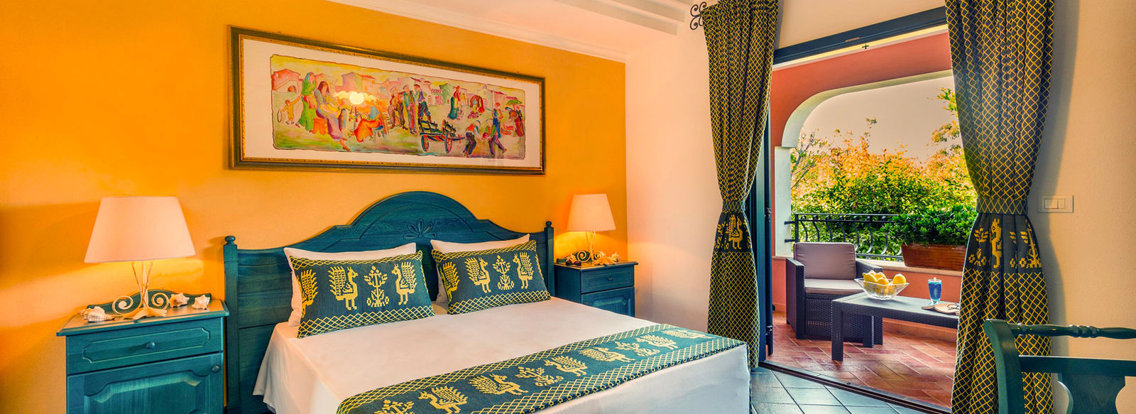 Immerso nel verde, sul Golfo di Orosei