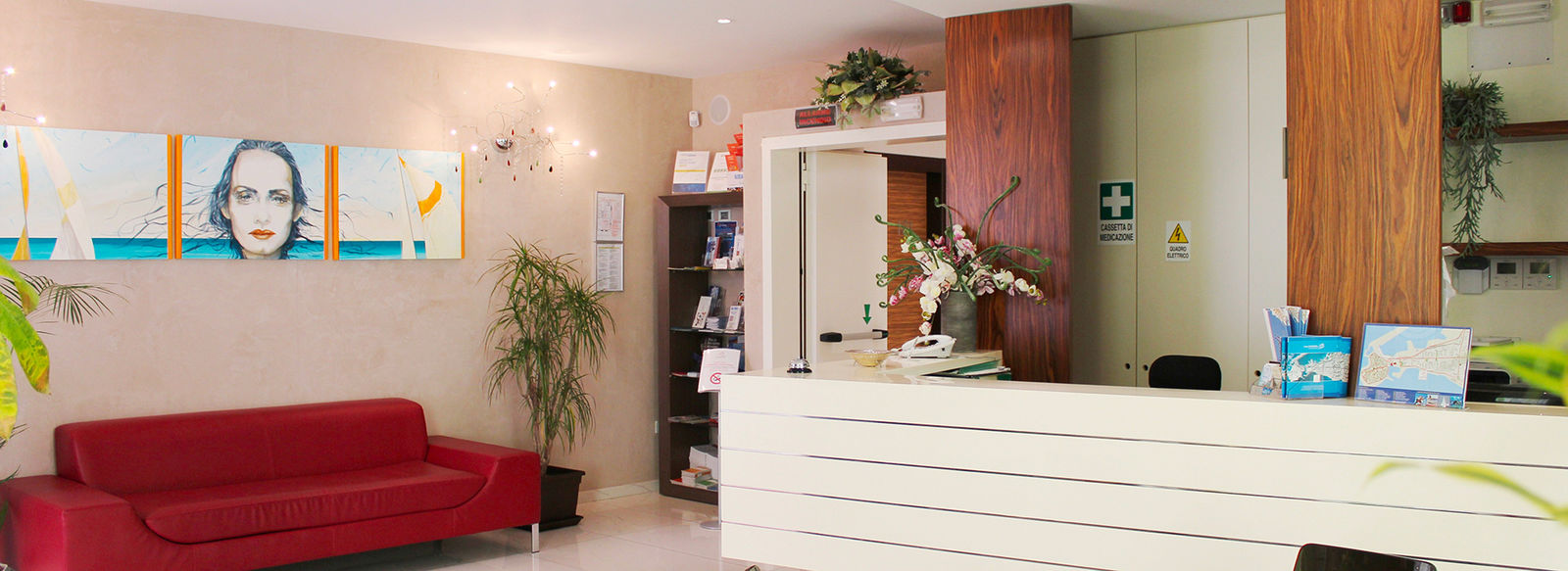 Posizione centrale, vicino al mare