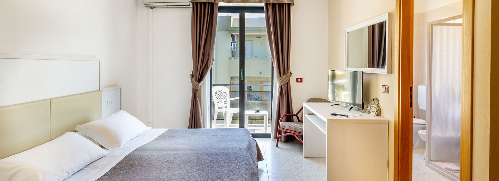 A 2 km dal centro storico di Alghero