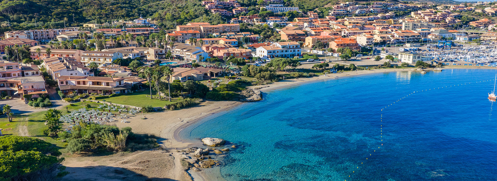 A 500 metri dal centro, con piscina