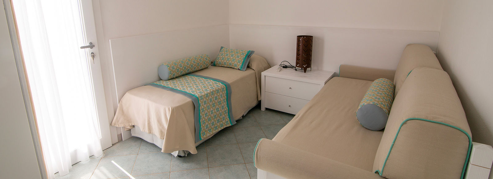 A 400 metri dalla spiaggia