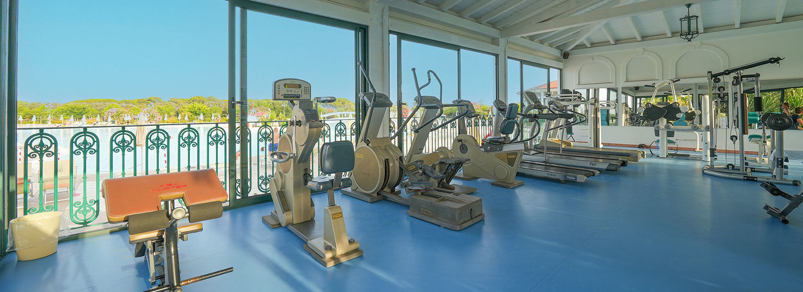 A 250 metri dalla spiaggia