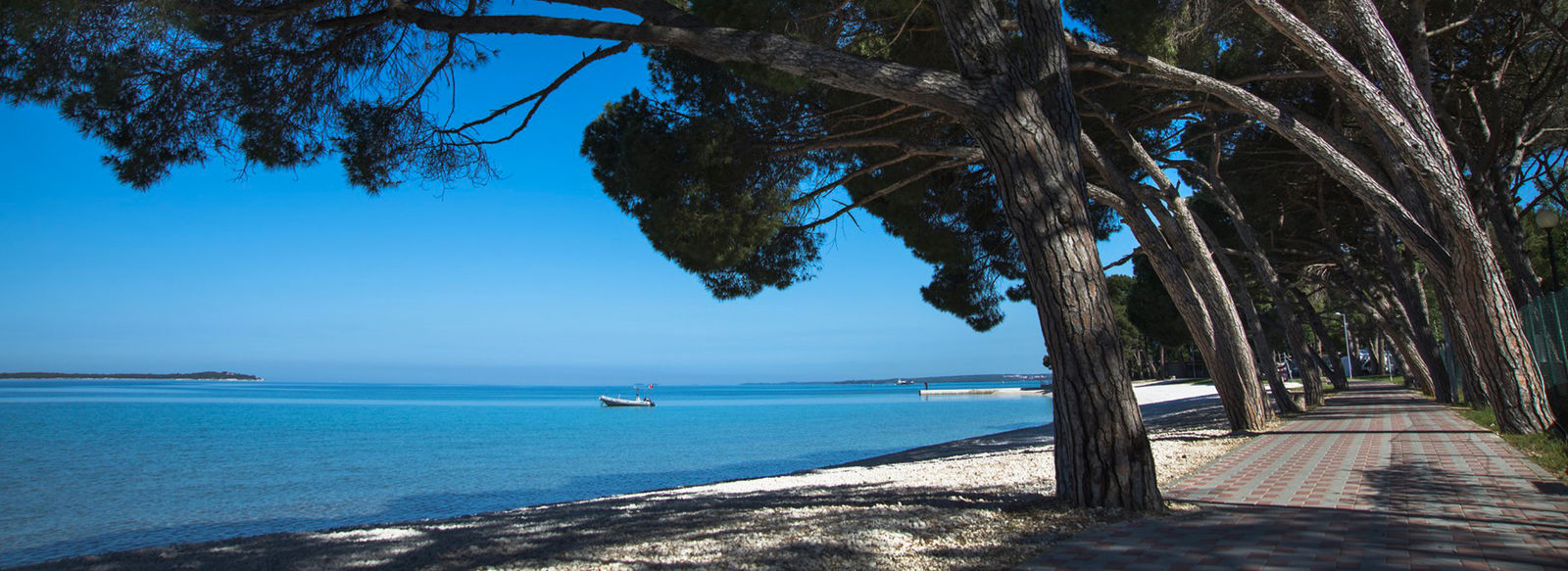 Vista panoramica sull'arcipelago delle incantevoli Isole Brioni