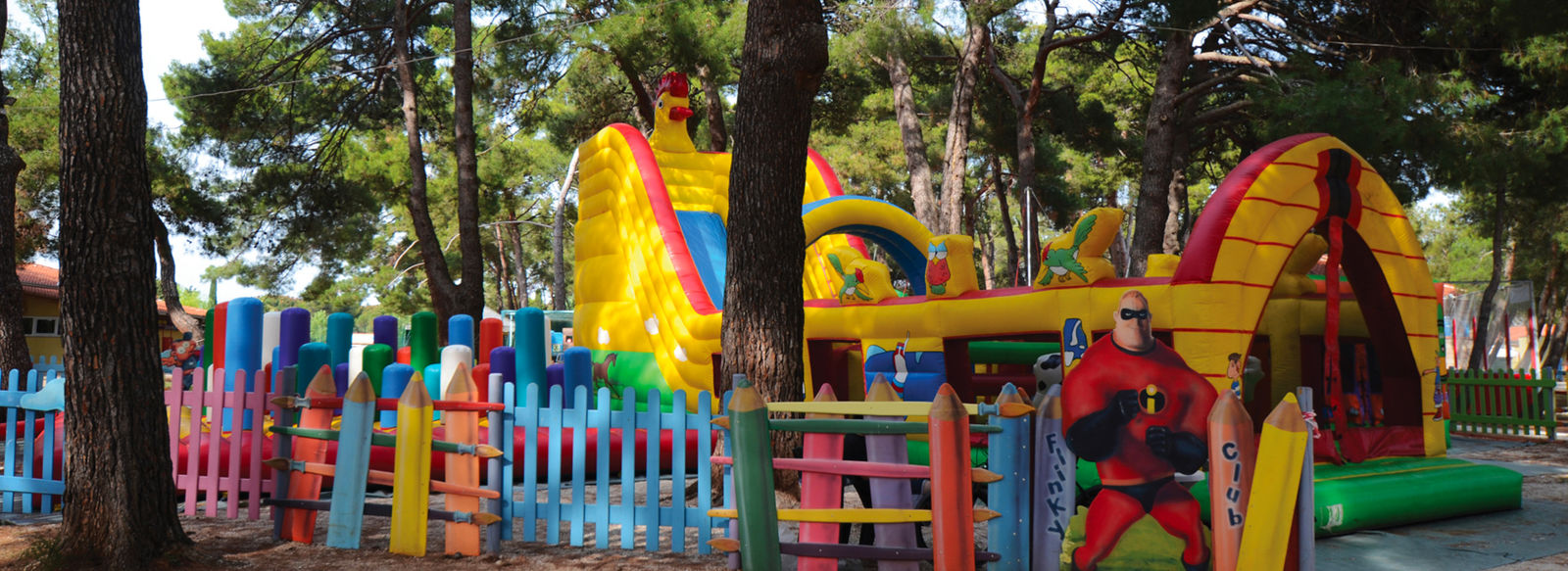 Vista panoramica sull'arcipelago delle incantevoli Isole Brioni