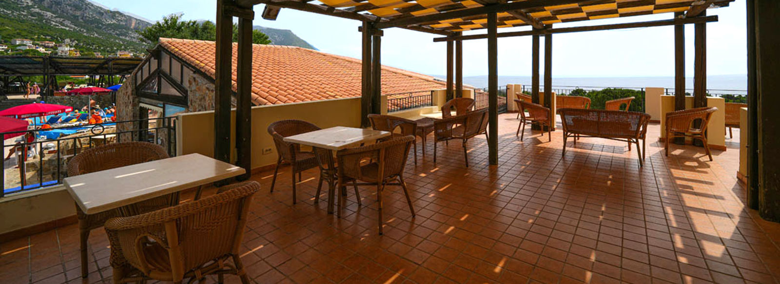 A 800 metri dalla spiaggia, navetta inclusa